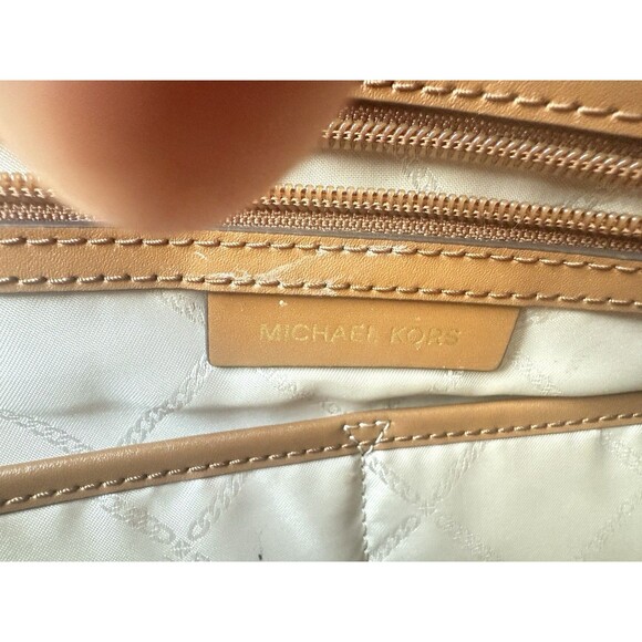 MICHAEL KORS Voyager Handbag Brown Total Pattern 30T9LV6T4J Logo - Picture 14 of 16